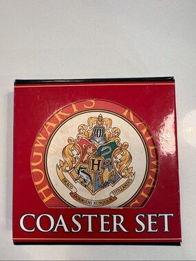 Universal Studios Harry Potter Hogwarts Railway 4 Coaster Set